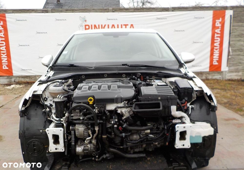 Volkswagen Golf - 4
