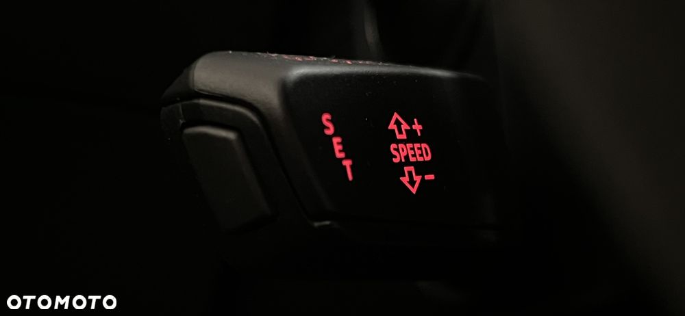 Audi TT RS Coupé - 18