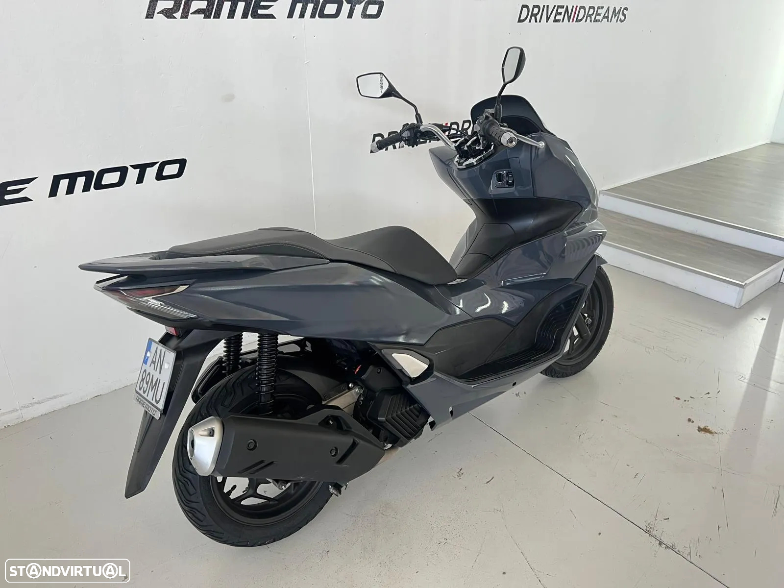 Honda PCX125 - 12