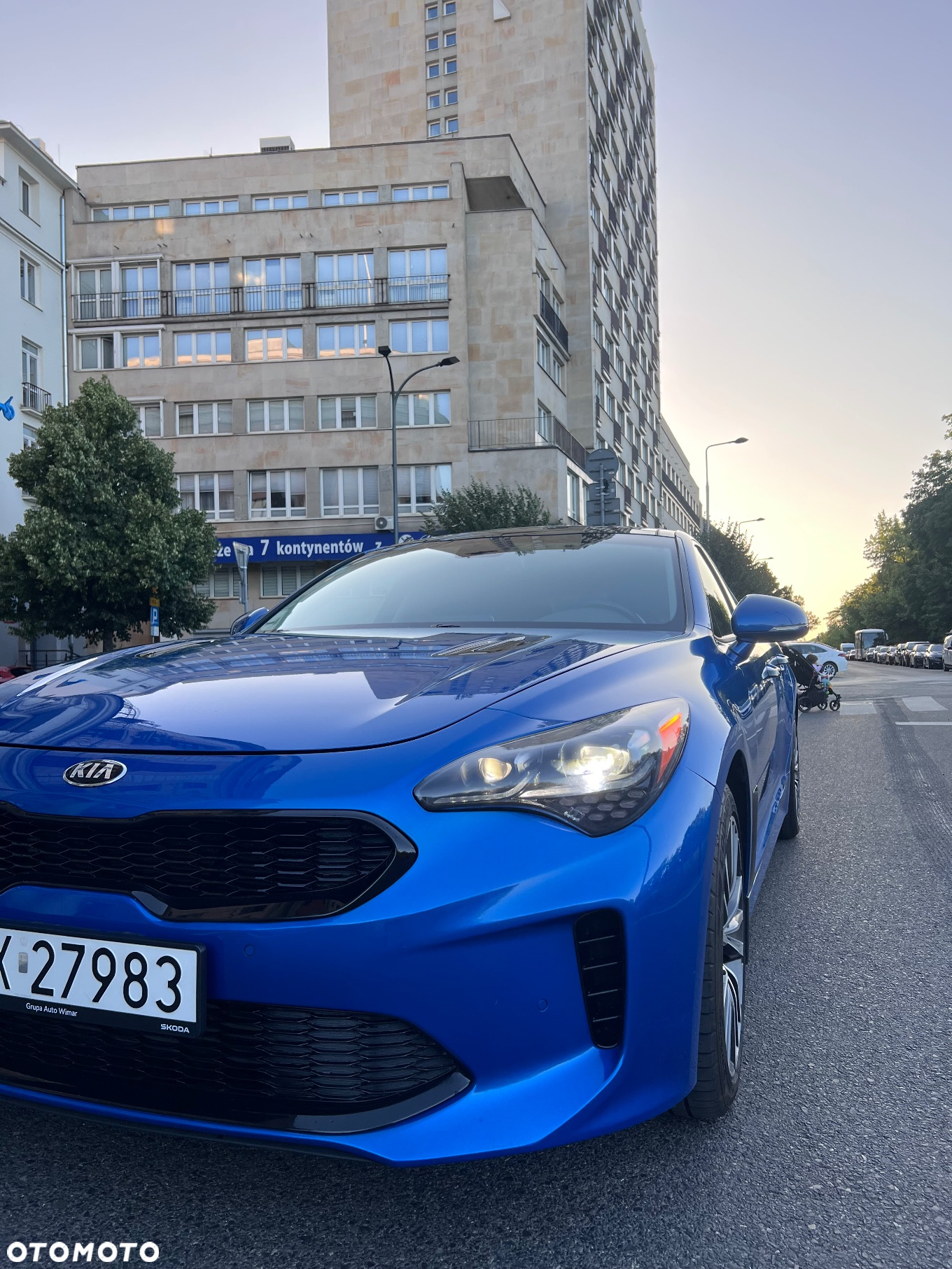 Kia Stinger - 33