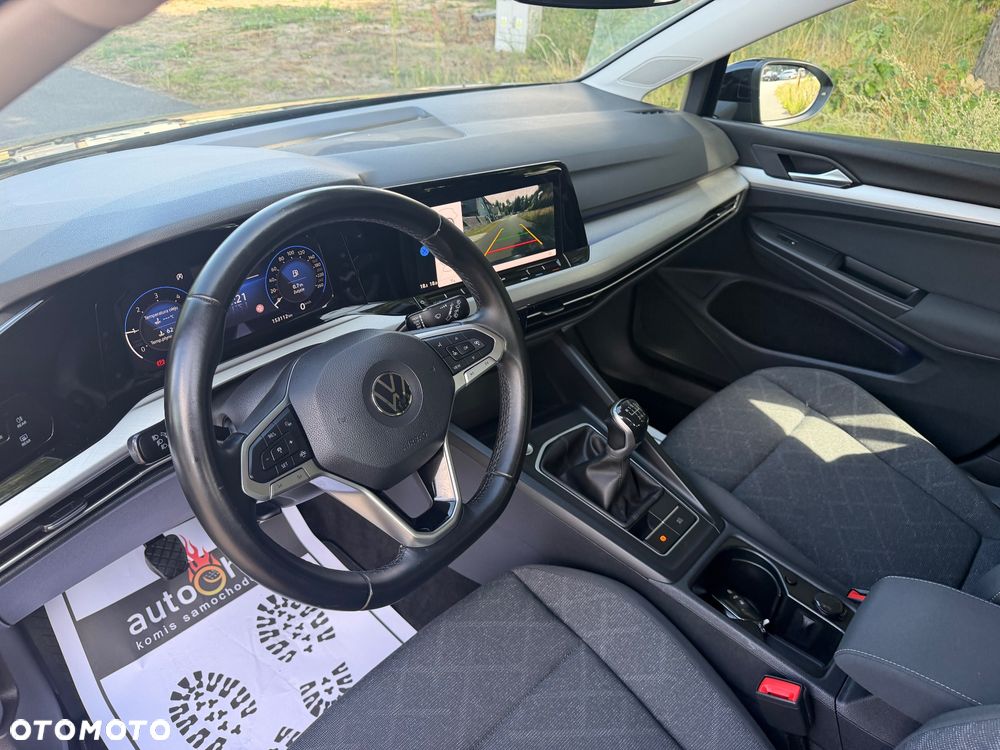 Volkswagen Golf - 18