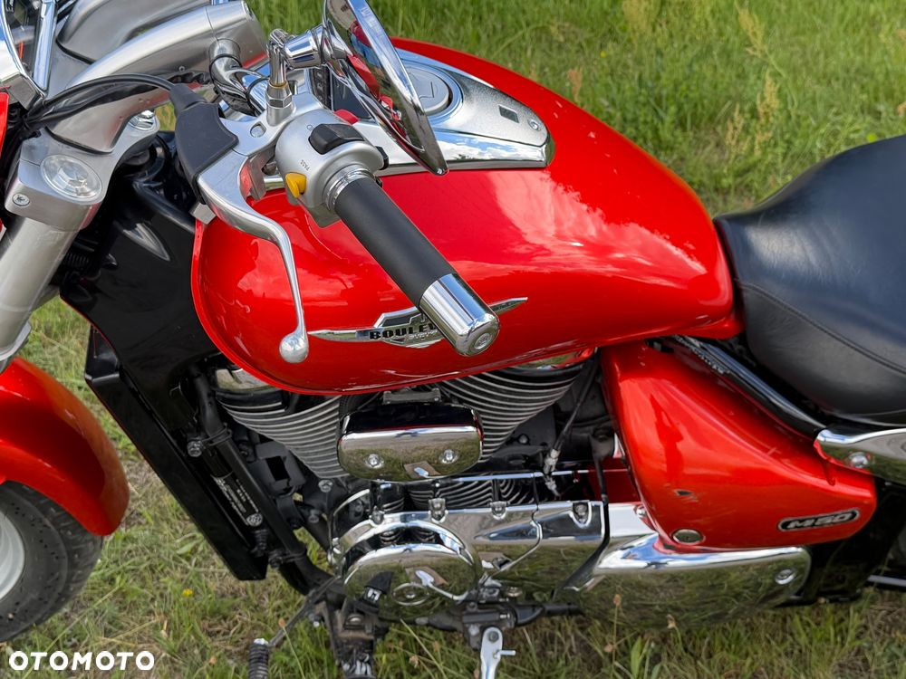Suzuki Boulevard - 21