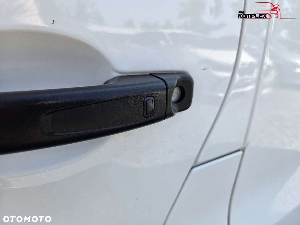 Renault Trafic - 17