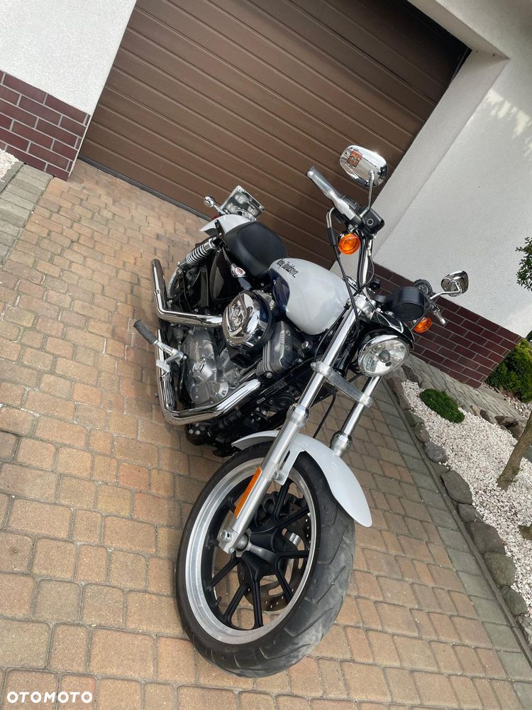 Harley-Davidson Sportster Low 883L - 10