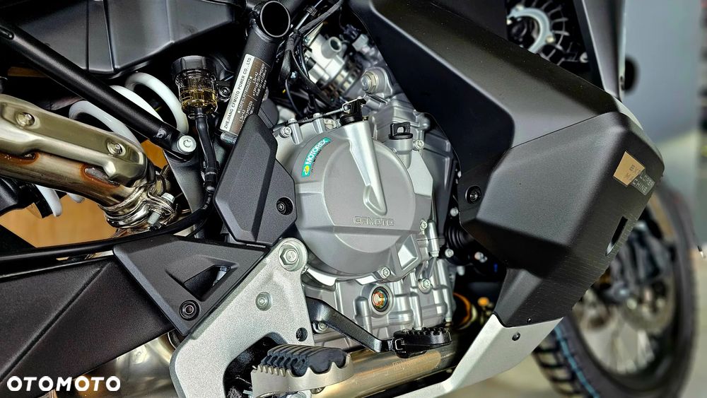 CFMoto 800MT-X - 16