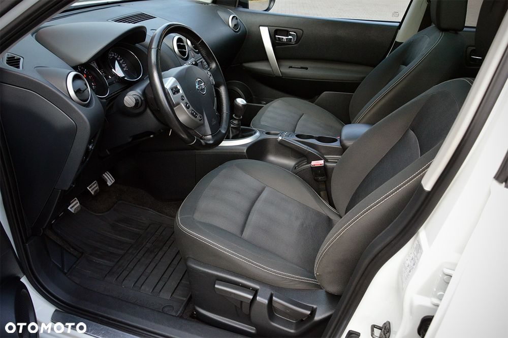 Nissan Qashqai+2 2.0 tekna - 30