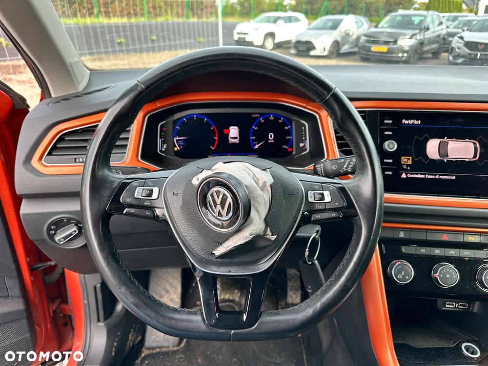 Volkswagen T-Roc - 26