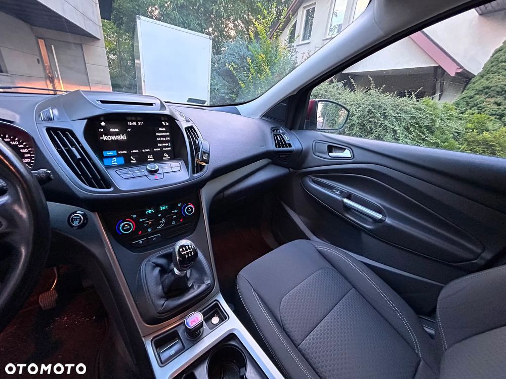 Ford Kuga 1.5 TDCi FWD Trend - 8