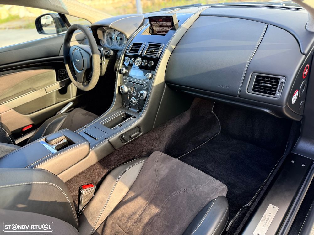 Aston Martin Vantage Coupe V8 Sportshift - 26