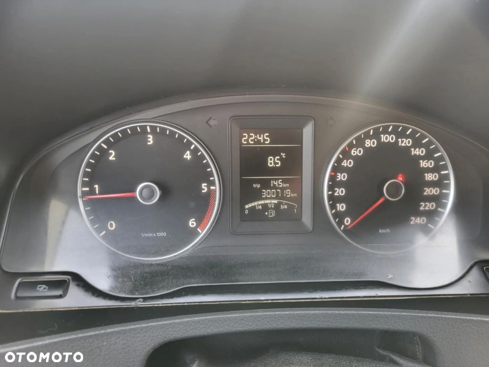 Volkswagen Transporter - 22