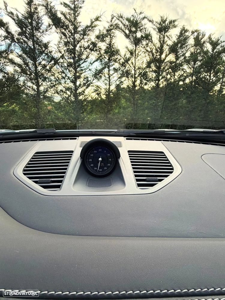Porsche 911 (992) Carrera 4S PDK - 16