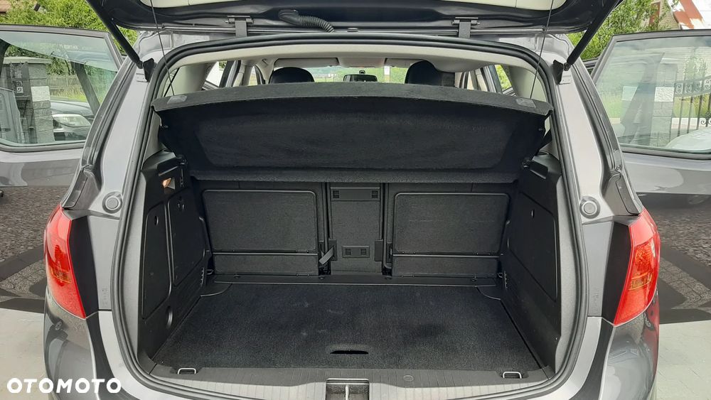 Opel Meriva - 11