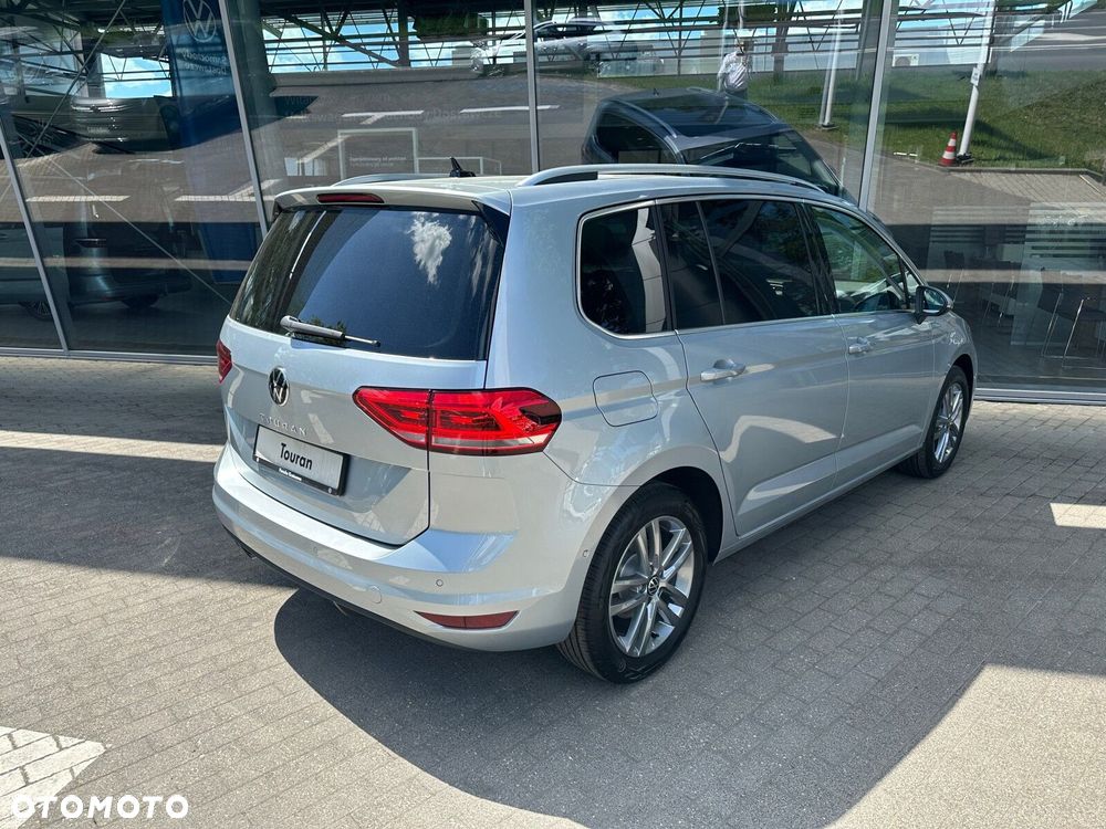 Volkswagen Touran 2.0 TDI BMT Highline DSG - 9