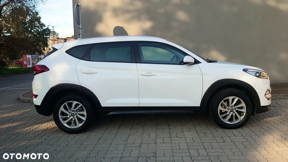 Hyundai Tucson - 2