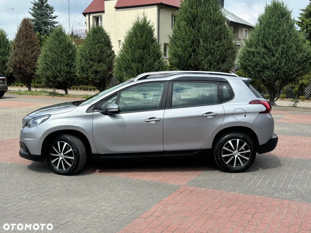 Peugeot 2008 - 11