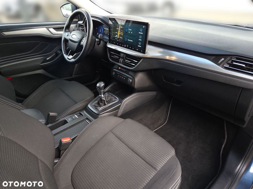 Ford Focus 1.0 EcoBoost mHEV Titanium X - 13