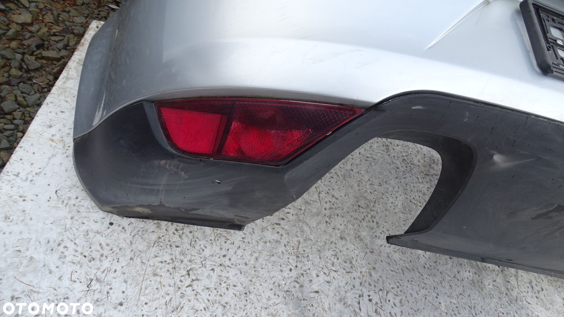 ZDERZAK TYŁ SEAT TOLEDO III 2.0TDI LS7Y - 12