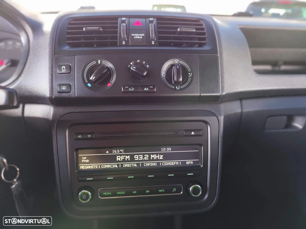 Skoda Fabia Break 1.2 TDi Active Plus - 27