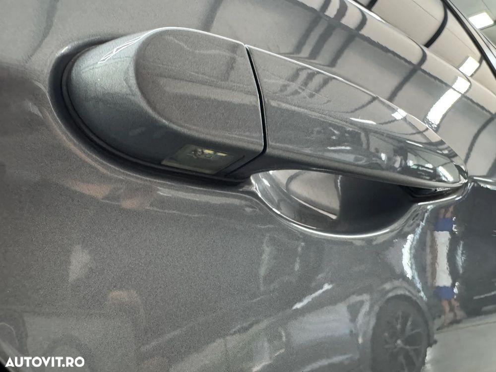 BMW 3 Series 2010 — imagine 16