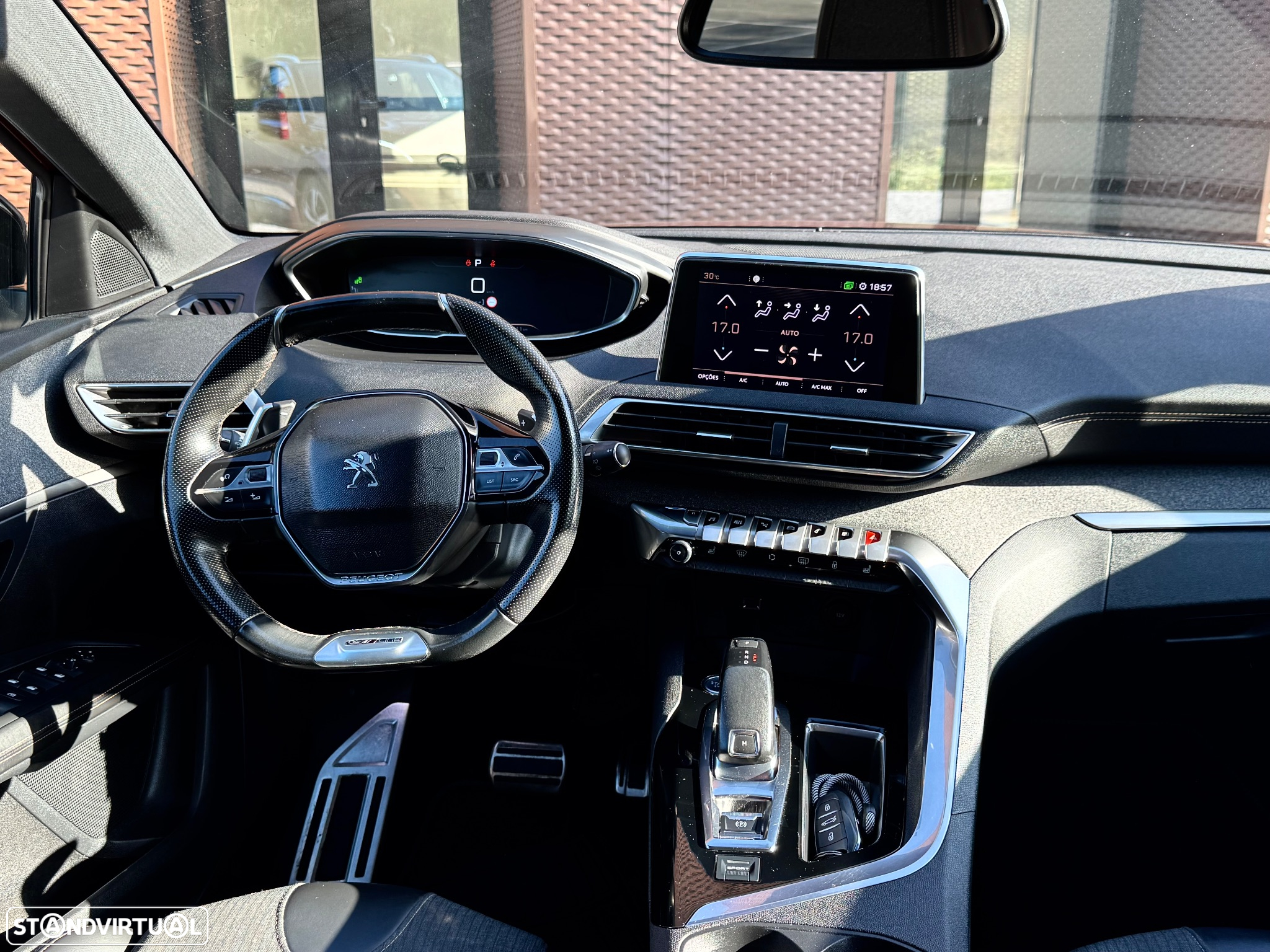 Peugeot 3008 1.6 BlueHDi GT Line EAT6 - 10