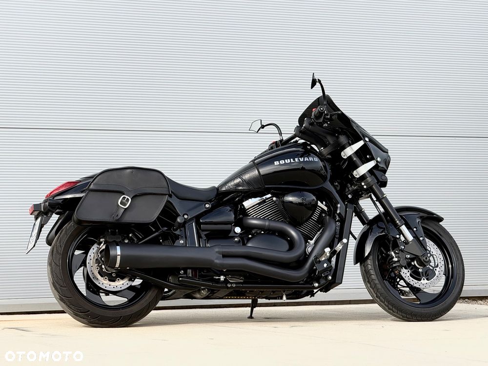 Suzuki Boulevard - 2