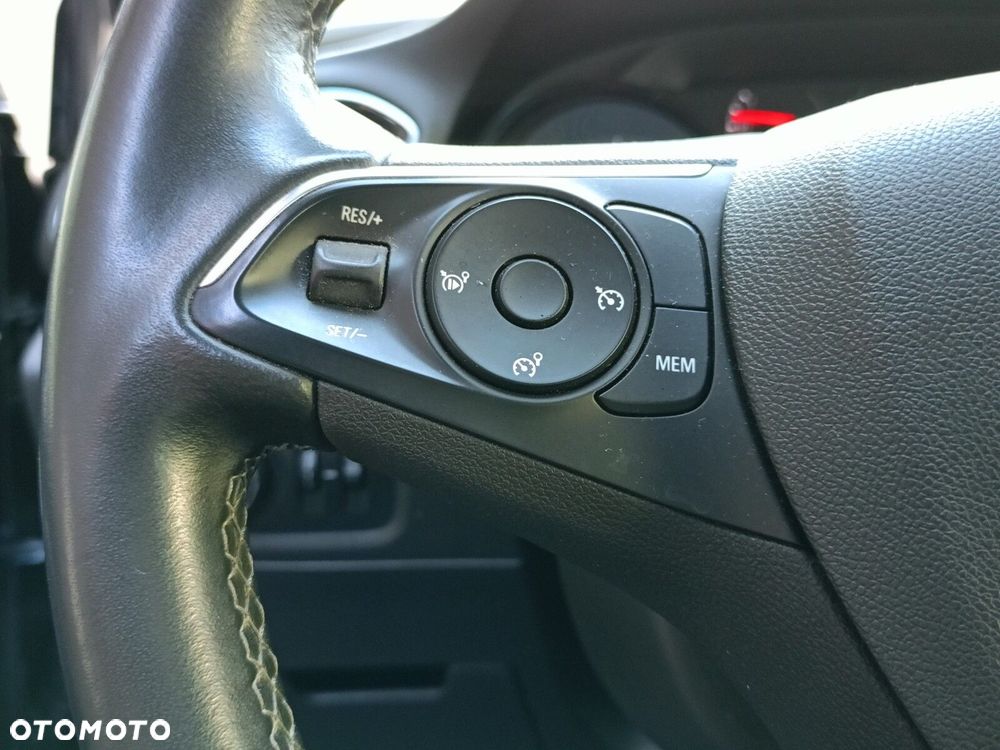 Opel Grandland X 1.2 T GPF Enjoy S&S - 17