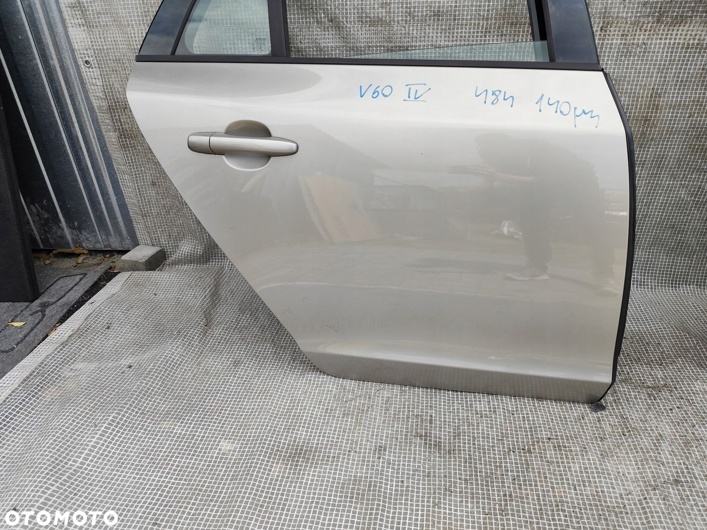 VOLVO V60 I 10-18 DRZWI TYLNE PRAWE TYŁ KOMPLETNE W KOLOR 484 - 11