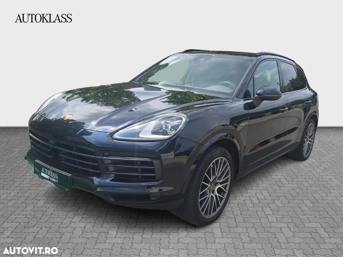 Porsche Cayenne E-Hybrid - 1