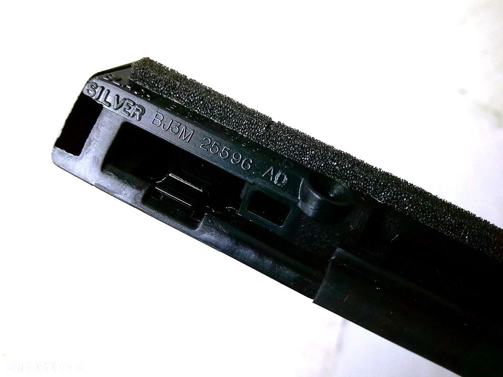 land rover evoque l538 nowa listwa drzwi prawa tył parapet black - 2