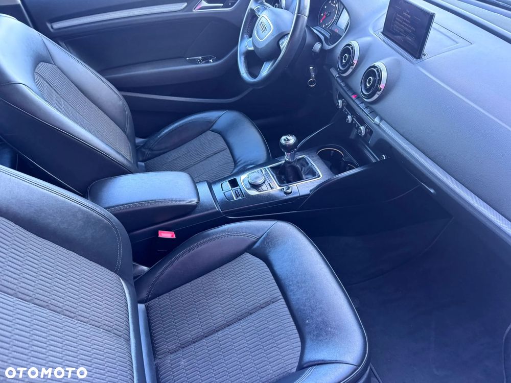 Audi A3 3-drzwiowe 1.4 TFSI Attraction - 18