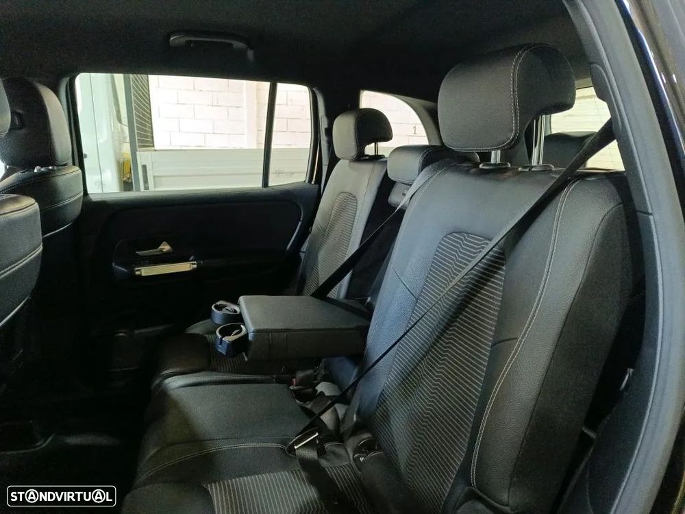 Mercedes-Benz GLB 180 d - 9