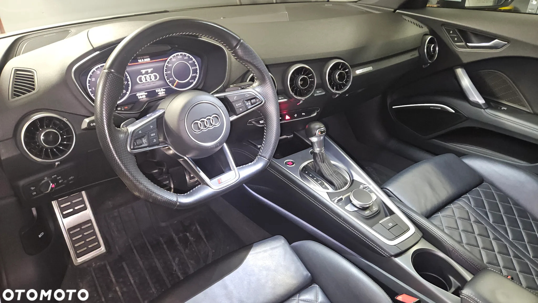Audi TT Coupé - 10