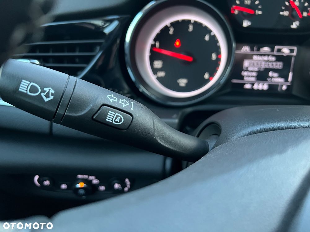 Opel Insignia 2.0 CDTI Elegance S&S - 29