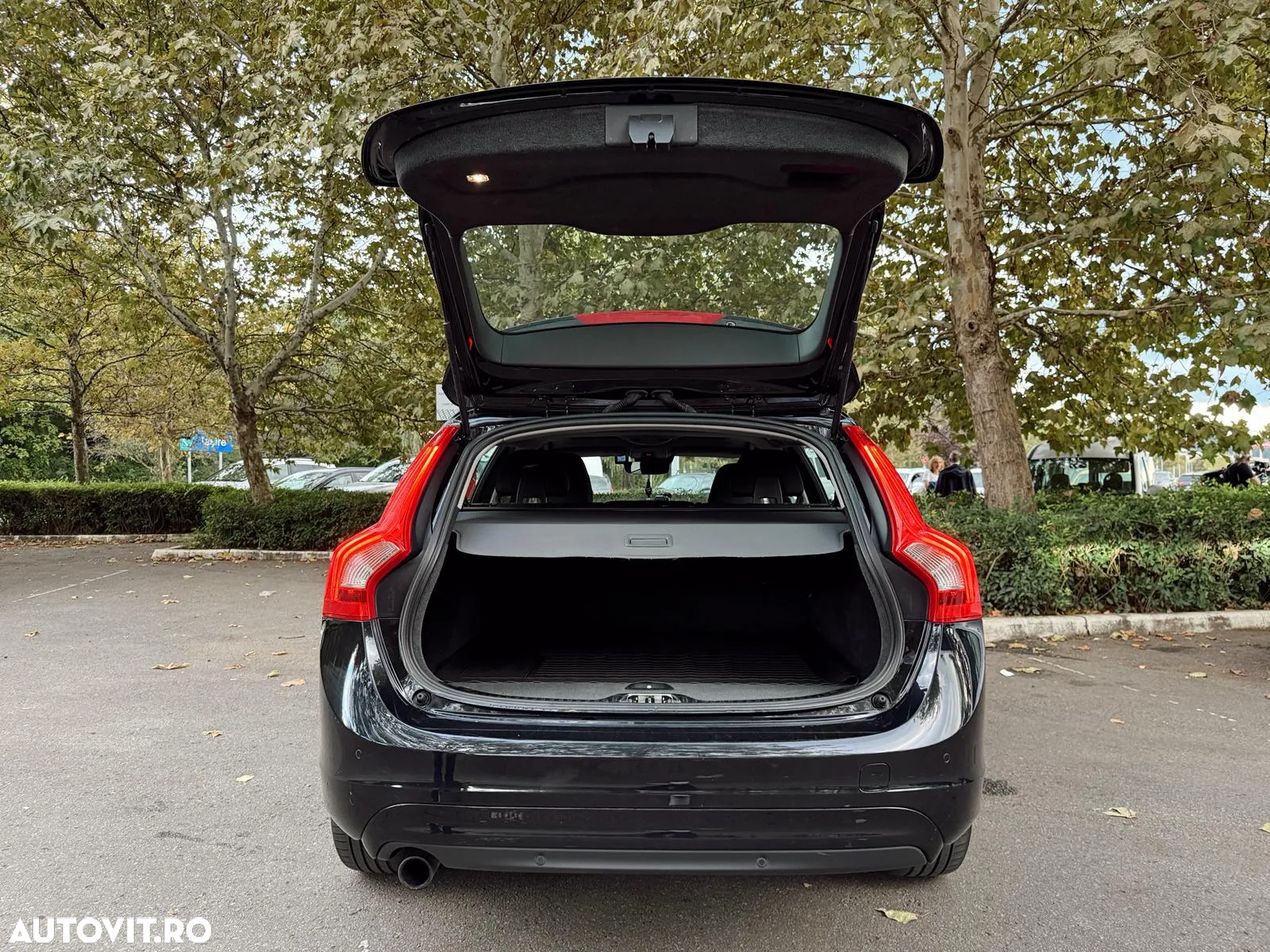 Volvo V60 D2 ECO Start-Stop Momentum - 17