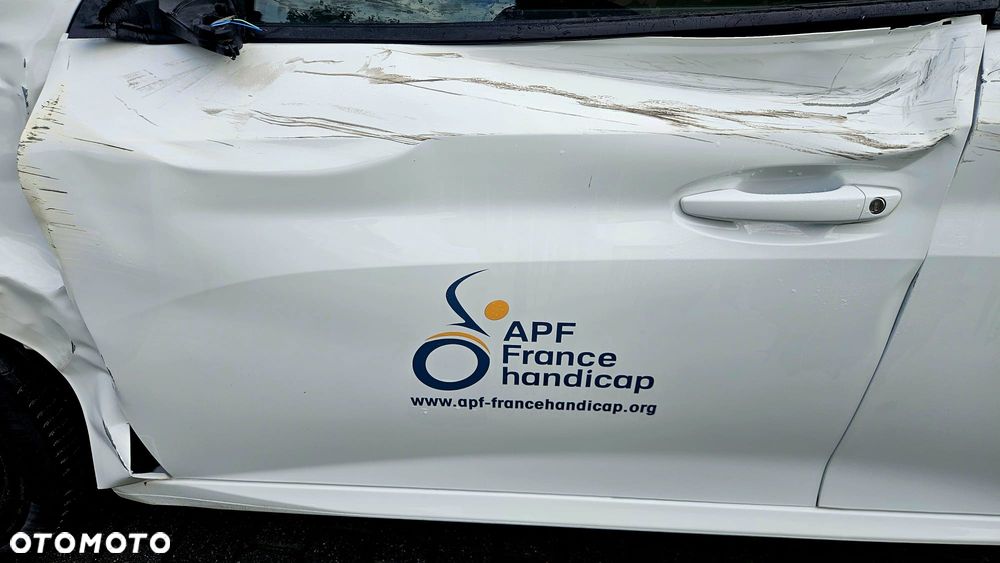 Peugeot 208 PureTech 75 Active - 8