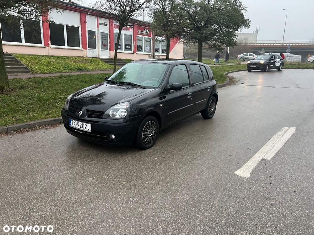 Renault Clio 1.2 16V Campus - 1