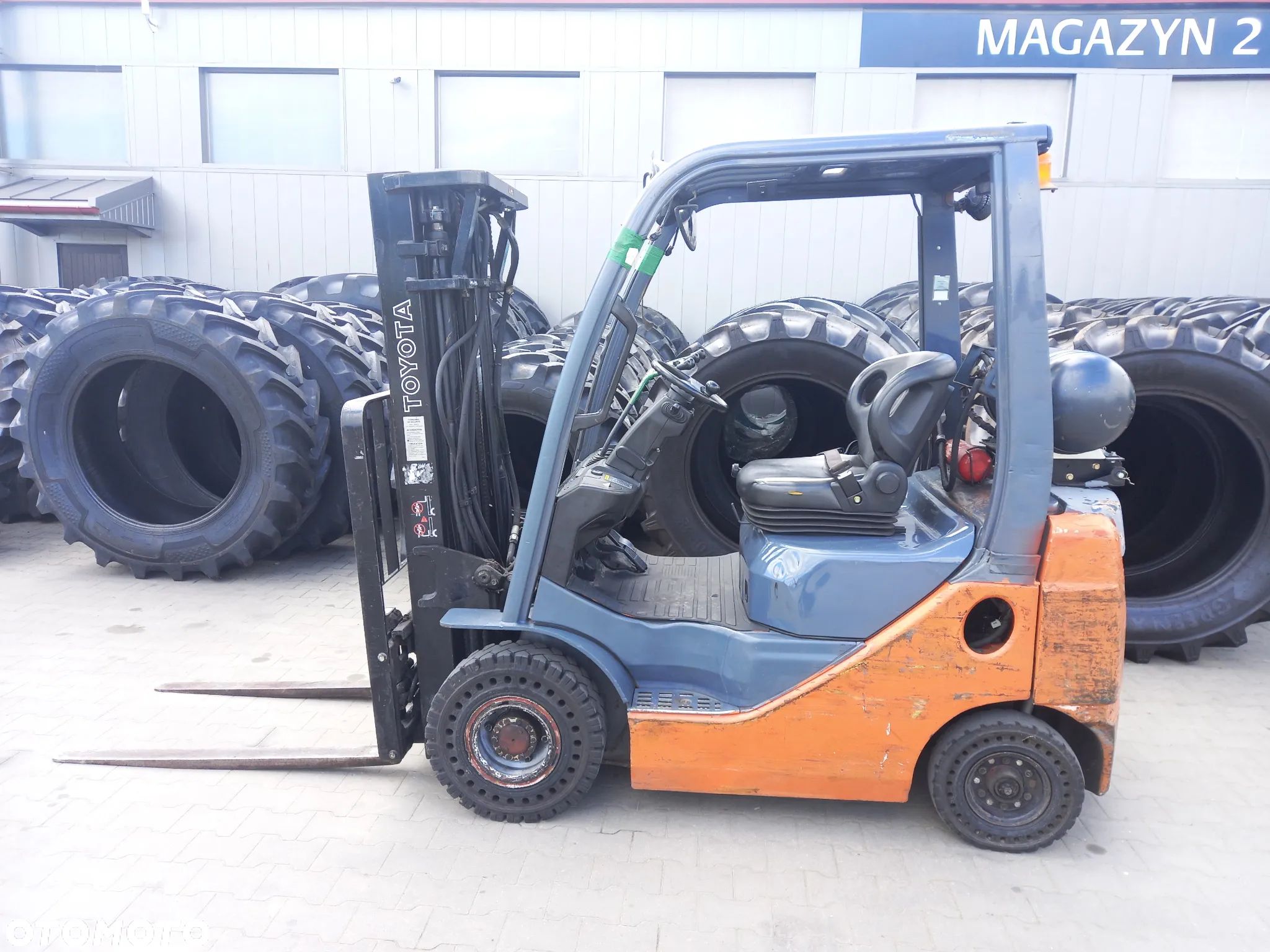 Toyota 02-8FGF18 - 1