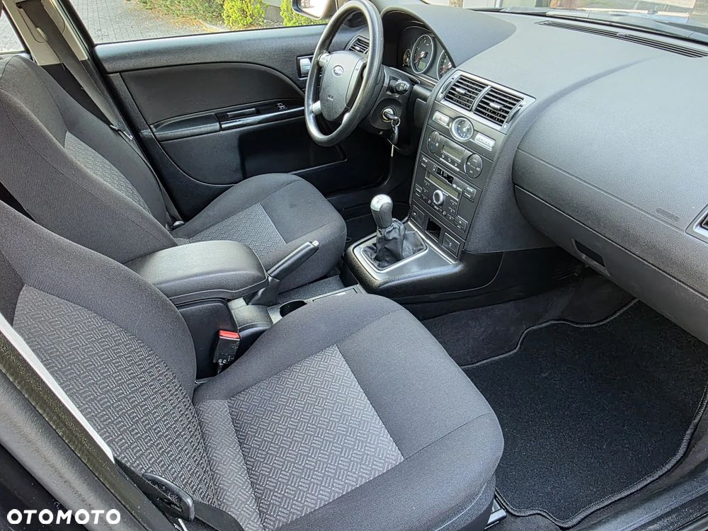 Ford Mondeo 2.0 TDCi Trend - 21
