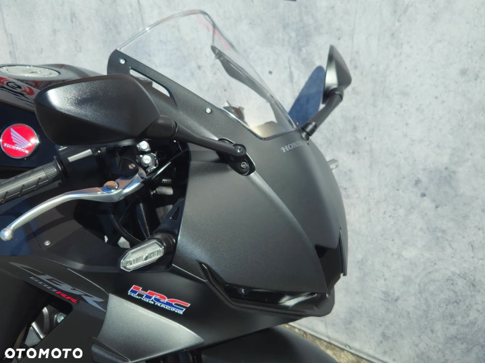 Honda CBR - 13