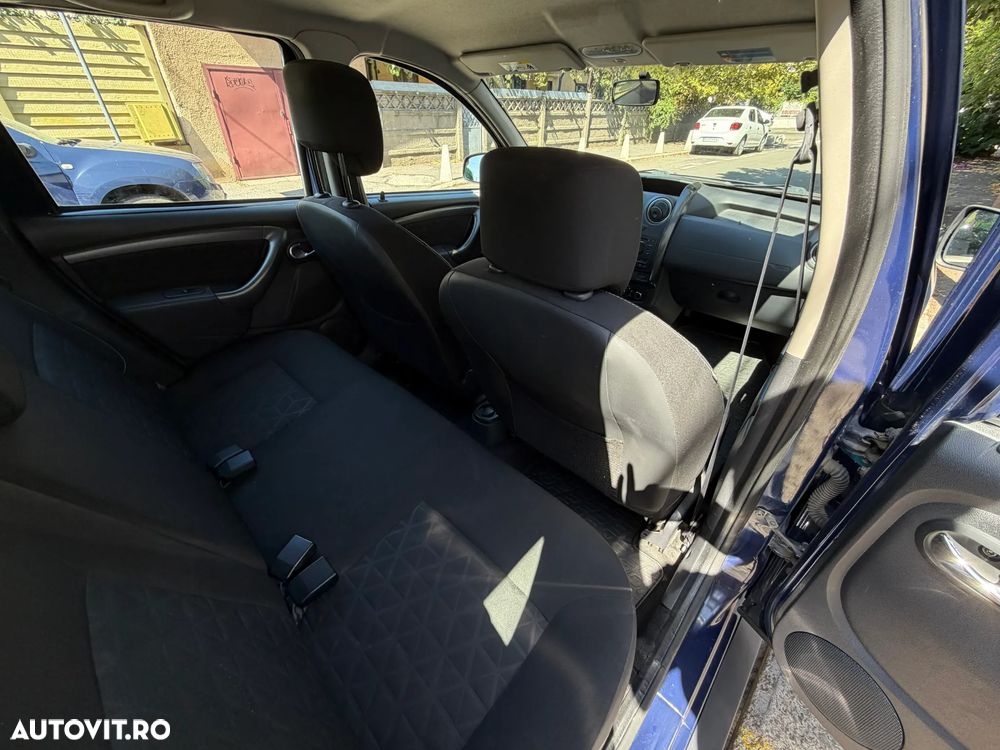 Dacia Duster 1.6 4x2 Prestige - 10