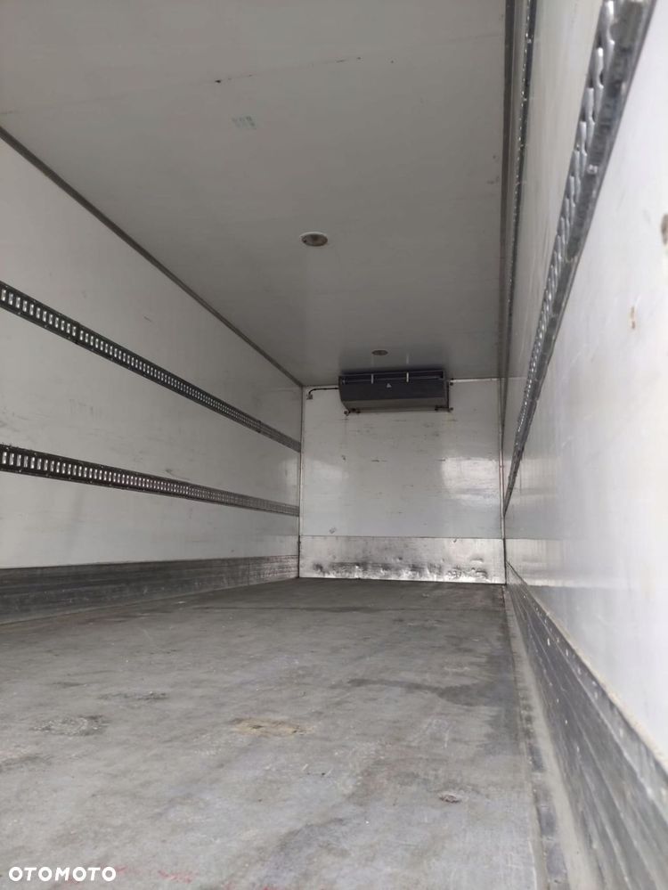 SCANIA MERCEDES MAN KONTENER CHŁODNIA IZOTERMA 19 EUROPALET - 3