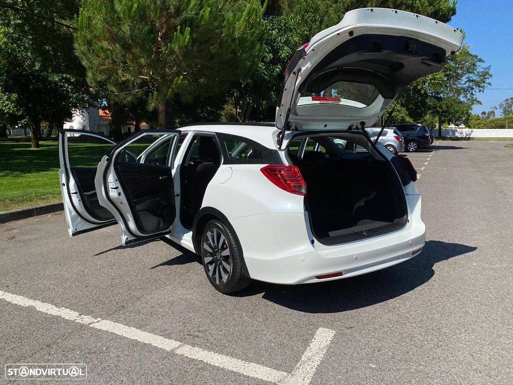 Honda Civic Tourer 1.6 i-DTEC Elegance - 9