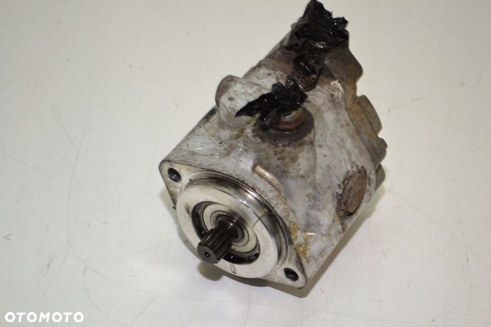 POMPA WSPOMAGANIA MERCEDES ACTROS MP4 A9604600280 - 1