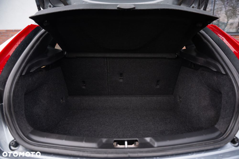 Volvo V40 D2 Geartronic Momentum - 41