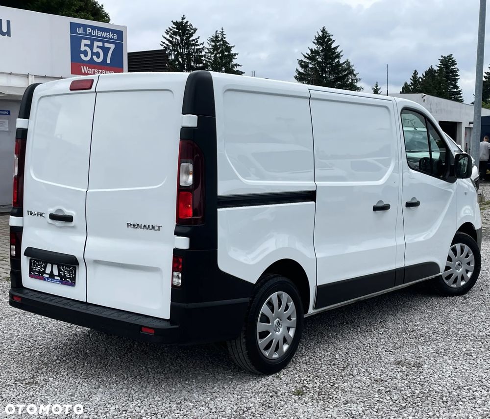 Renault Trafic - 2