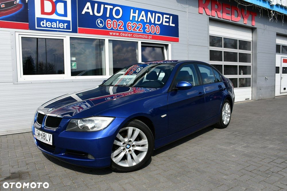 BMW Seria 3 318i - 7