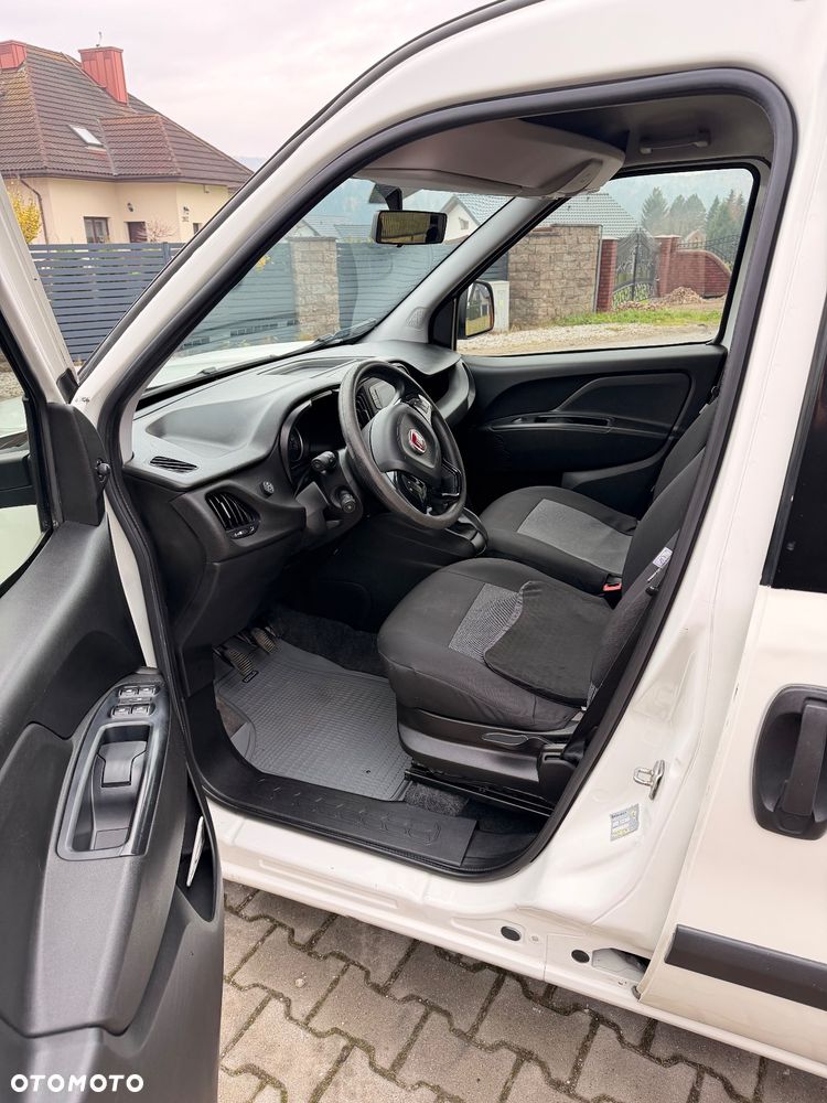 Fiat Doblo 1.4 T-Jet 16V Lounge - 9
