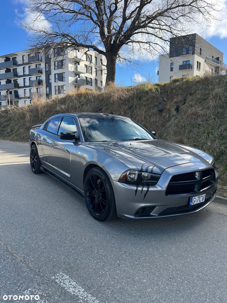 Dodge Charger - 1