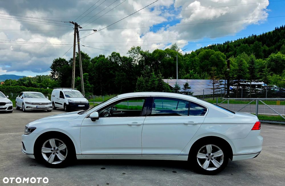 Volkswagen Passat 2.0 TDI SCR Highline DSG - 8