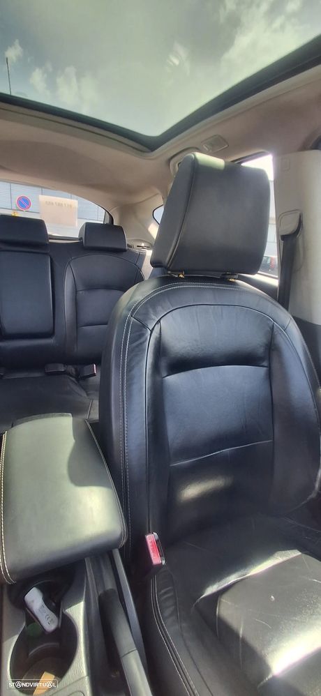 Nissan Qashqai 2.0 dCi Tekna Premium P.Preta 17 - 3